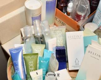 021Some Highlights Darien Estate Sale