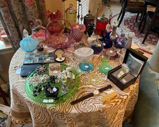 Uranium glass, Uranium Glass pickle castor, Fenton, Some jewelry, Watches, Waterford music box, Perfume bottles