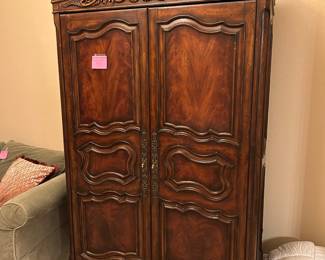 Lovely Country French Armoire with clothing hanger and drawers