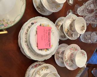 Royal Albert "The Cottage Series" England bone china set