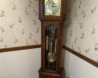 wonderful 6 foot tall grandfather Clark wonderful condition