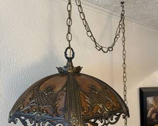 some nice hanging lamps here