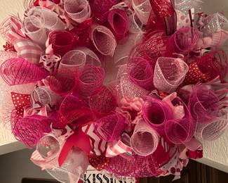 Yes folks
it is indeed the kissing booth.
unfortunately, there is a waitlist for the kissing booth so so so sorry😎
🤣🤣🤣🤣🤣🤣🤣🤣🤣🤣🤣🤣🤣🤣🤣🤣)