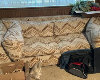 Foldout sleeper couch