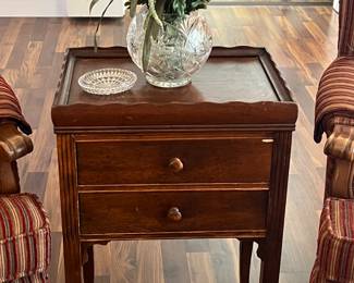 Small Accent Table needs a new home