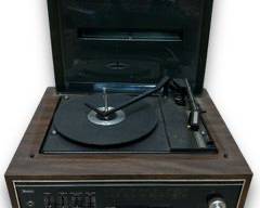 Sears Component Radio-Phono Player Model: 132.9040200
