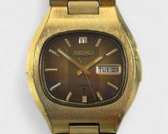 Vintage Seiko Hi-Beat DX 17 Jewel Automatic Wristwatch
