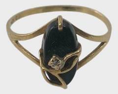 Fine Vintage 10K Yellow Gold Onyx Ring Size 7.5
