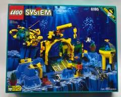 Vintage 1995 Lego System Aquanauts Neptune Discovery Lab Set 6195 - 90% Complete
