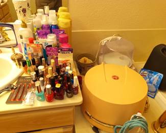 Old hair dryer could be used for nail polish.....