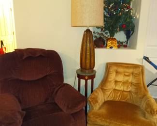 Chairs for Papa bear and Mama Bear next to yet another hideous lamp