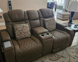 dual reclining love seat