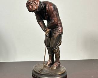 AUSTIN SCULPTURES HAMPTON GREEN GOLFER | "Hampton Green" Small bronzed statue of a golfer. - h. 11.5 x w. 4.5 x l. 5.5 in