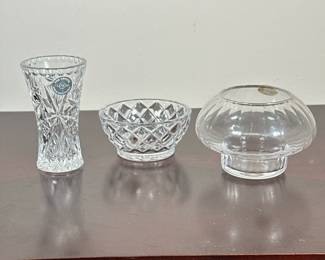 (3pc) MIXED LENOX CRYSTAL | Including: small Lenox cut crystal vase, small cut crystal bowl, and mushroom form crystal bowl. - h. 3 x dia. 4.5 in (largest)