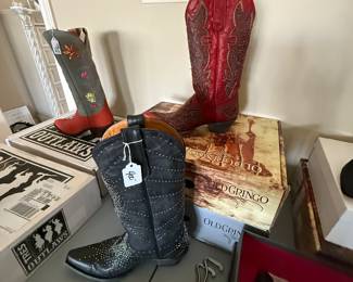 Shark skin Tres Outlaw, Old Gringo with Sarwaski Chrystal
