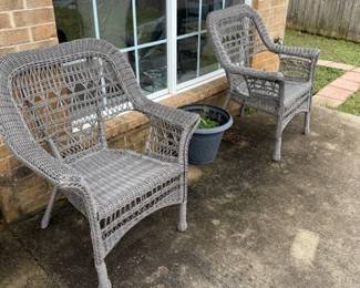 Resin chairs which do have pads to match the rockers
