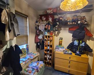 Kids clothes high end many with tags