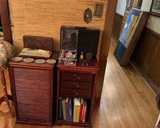 TAMBOUR OAK ARTS & CRAFTS OFFICE FILING CABINET 