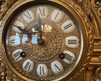 Vintage Franz Hermle Imperial Brass Italian German Mantel Clock