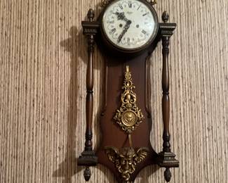 SCARCE LINDEN 8 DAY WIND WALL CLOCK Germany