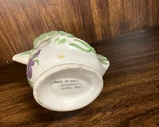 Erwin TN - Ivory & Green Cash Family Potter Chicken / Rooster Creamer 