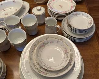 dish sets, china, dishware