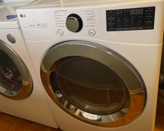 LG Washer and Dryer. Like New!