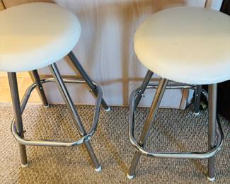 There's never a shortage of bar stools here in The Villages.  A drinking community with a golfing problem.