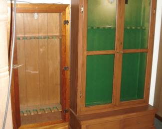 2 VINTAGE SOLID WOOD LIGHTED GUN CABINETS ... NOTE:  THERE ARE NO GUNS AT THIS SALE!