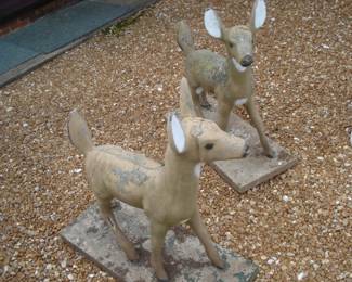 CONCRETE LAWN DEER - ANTLER MISSING