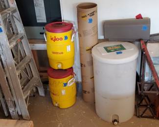 Rust removal barrel system