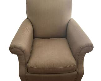 Set of nice armchairs in neutral mid-browns