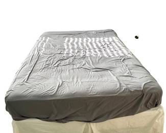 Queen mattress set