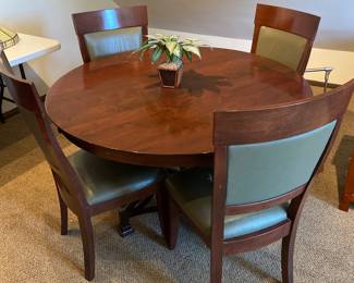 Saloom Kitchen Table and Chairs