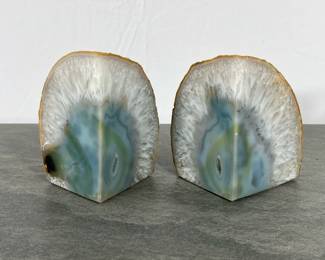 Lot 284 Natural Agate Large Crystal Bookends