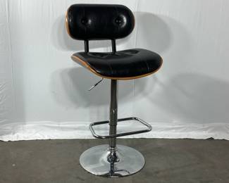 Lot 215 Bentwood Swivel Adjustable Height Bar Stool