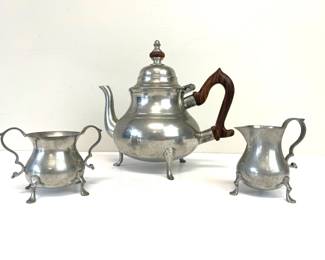 Lot 165 Williamsburg Stieff Pewter Coffee Pot w Creamer Sugar Bowl