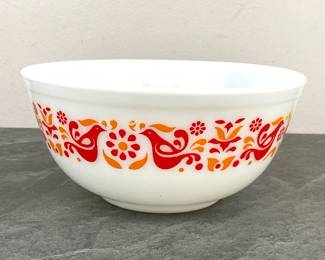 Lot 38 Vintage Pyrex Friendship Birds Mixing Bowl