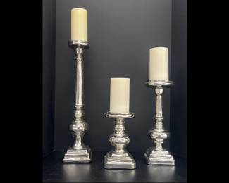 Lot 102 Large Pillar Candle Holders Candlesticks w Batterypowered Candles