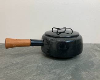 Lot 253 Vintage Dansk Black Kobenstyle Saucepan 2 Qt
