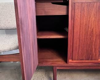 Jack Cartwright for Founders Style Mid Century Credenza/Sideboard..