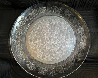 Princess House Fantasia Poinsettia Clear Glass with Frosted Center Platter 