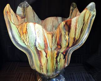 Art Glass Handkerchief Vase 