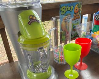 Margaritaville Bahamas Frozen Concoction Maker -  Ready Gor Happy Hour!