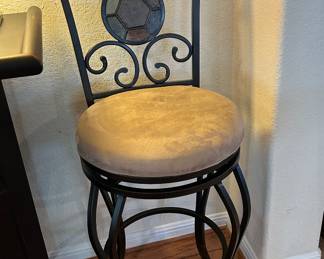 Pair of Matching Bar Stools 