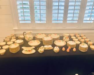 FRANCISCAN WARE. DESERT ROSE