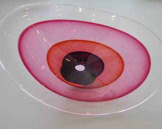 Stunning Richard Glass Signed Centerpiece Bowl from Teign Valley Glass as part of the "Saturn" Series. 15"W