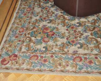 Marcella Fine Rugs French Antique Collection 100% Wool Needlepoint Area Rug, 6' x 9'. Gorgeous!