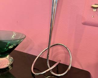Lovely 12" Black & Blum Flower Loop Twisted Candle Stick Holder 