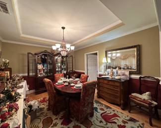 Dining Room furniture. The good stuff!